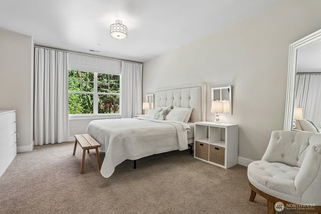 18235 NE 196th Court, Woodinville, WA 98077