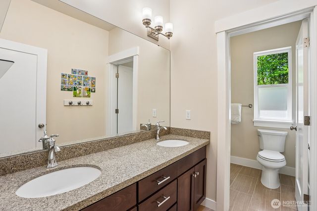 18235 NE 196th Court, Woodinville, WA 98077