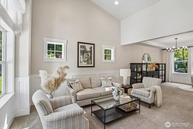 18235 NE 196th Court, Woodinville, WA 98077