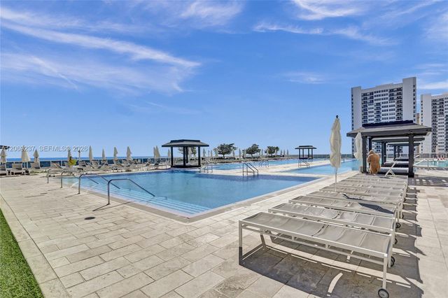 1830 S Ocean Drive 1502, Hallandale Beach, FL 33009