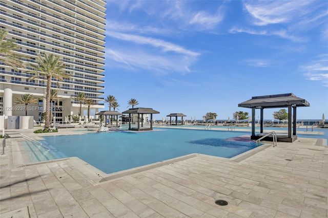 1830 S Ocean Drive 1502, Hallandale Beach, FL 33009
