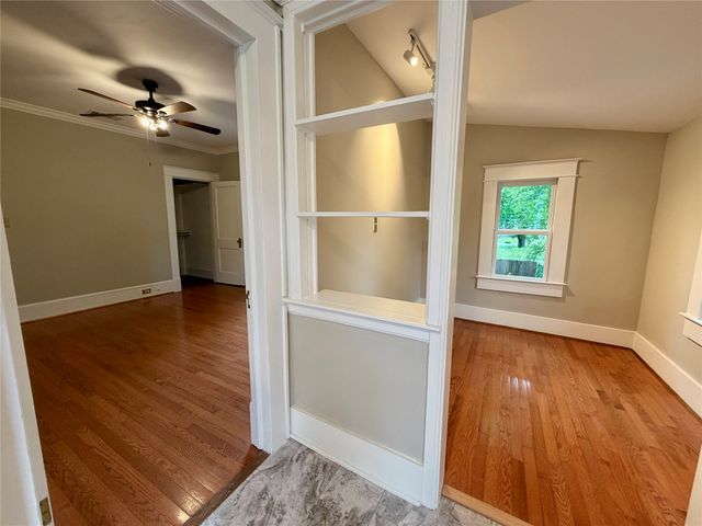 4527 Worth Street, Dallas, TX 75246