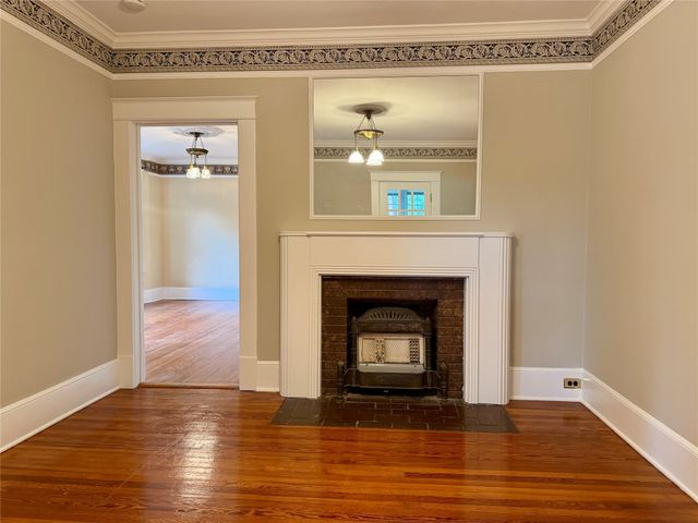 4527 Worth Street, Dallas, TX 75246