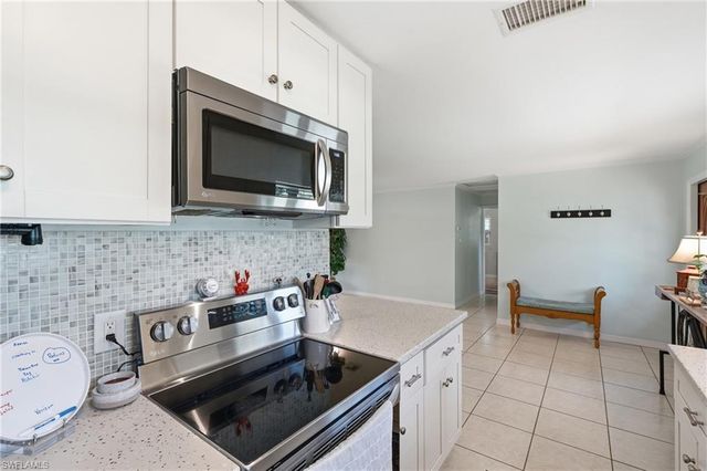 1842 Grove AVE, Fort Myers, FL 33901