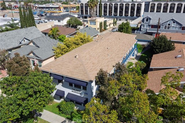 1136 Linden Avenue, Long Beach, CA 90813