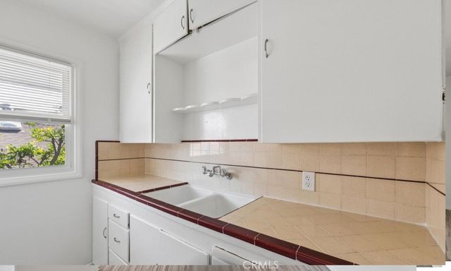 1136 Linden Avenue, Long Beach, CA 90813