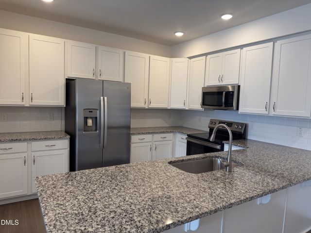 602 Market Grove Drive, Wake Forest, NC 27587