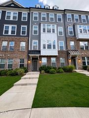 602 Market Grove Drive, Wake Forest, NC 27587