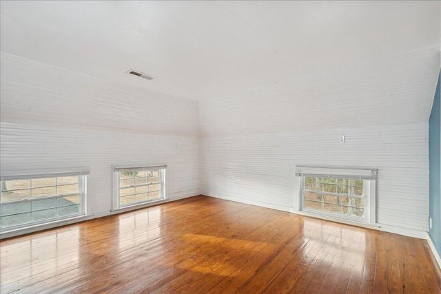 5930 Edwardsville RD, Hardy, VA 24101