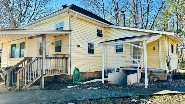 5930 Edwardsville RD, Hardy, VA 24101