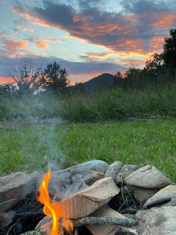 5930 Edwardsville RD, Hardy, VA 24101