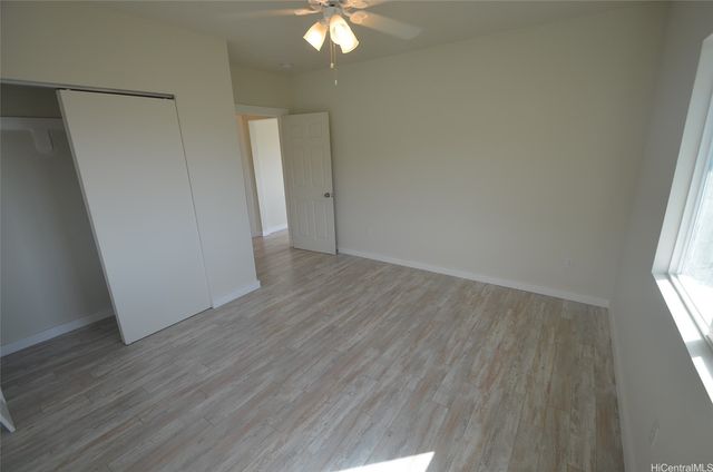 1915 Kalihi Street Bottom, Honolulu, HI 96819