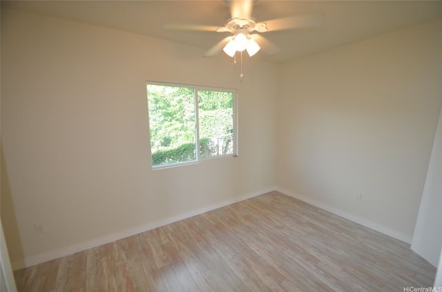 1915 Kalihi Street Bottom, Honolulu, HI 96819