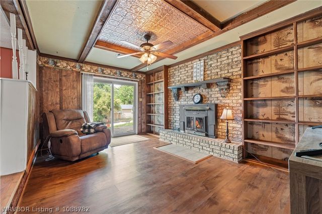 604 Cartwright Street, Van Buren, AR 72956