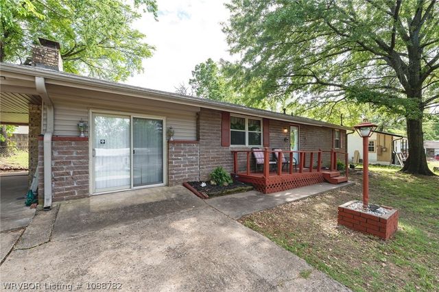 604 Cartwright Street, Van Buren, AR 72956