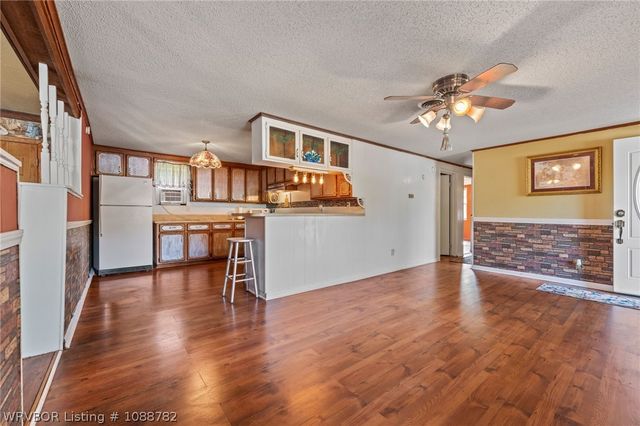 604 Cartwright Street, Van Buren, AR 72956