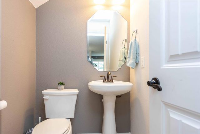 5701 Gunnison Turn RD, Austin, TX 78738