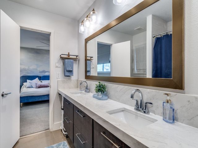 7326 Spring Valley Road, Dallas, TX 75254