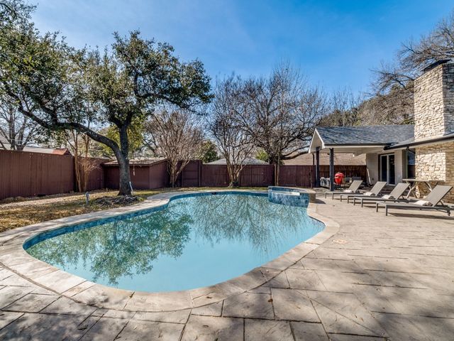 7326 Spring Valley Road, Dallas, TX 75254