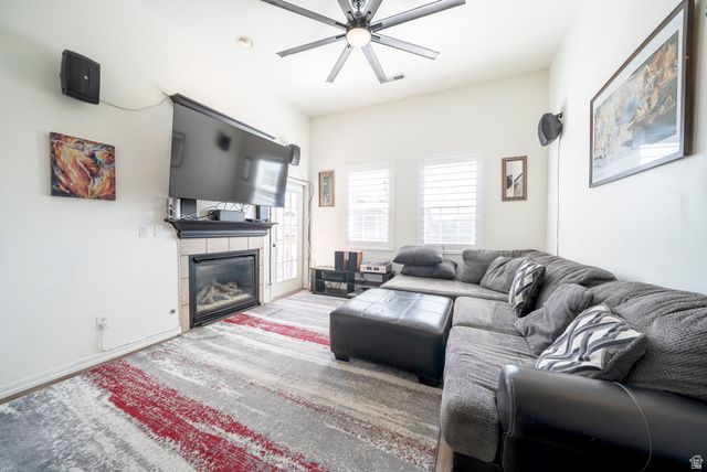 986 N SHETLAND LN, Farmington, UT 84025