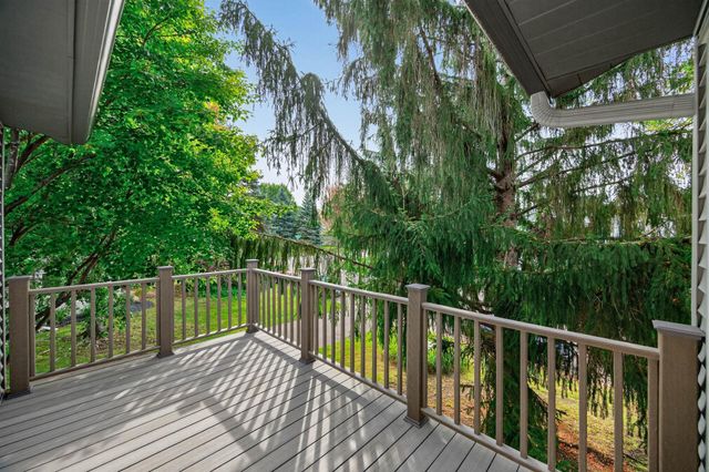 2505 Sumac Ridge, White Bear Lake, MN 55110