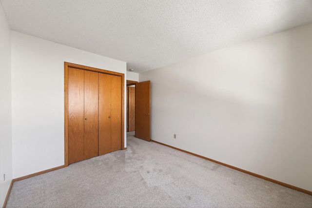 2505 Sumac Ridge, White Bear Lake, MN 55110