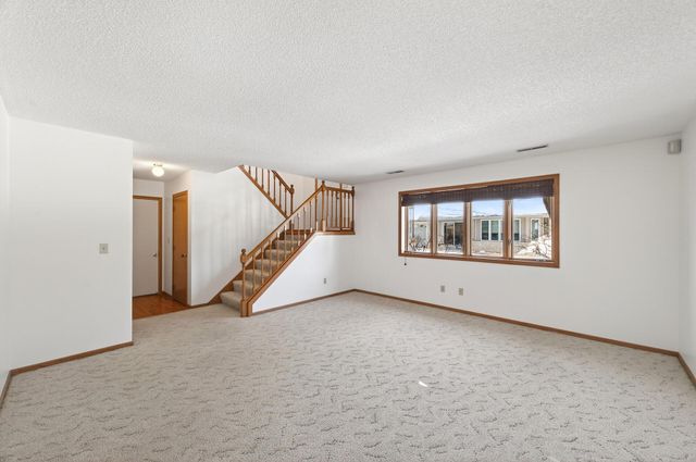 2505 Sumac Ridge, White Bear Lake, MN 55110