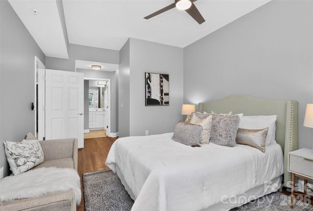 300 W 5th Street 609, Charlotte, NC 28202