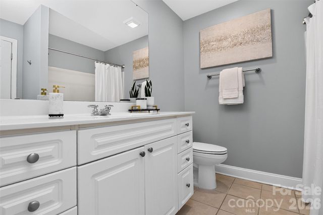 300 W 5th Street 609, Charlotte, NC 28202