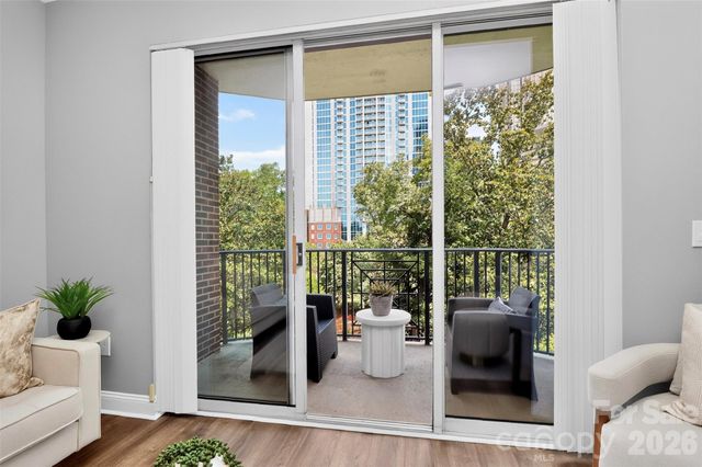 300 W 5th Street 609, Charlotte, NC 28202