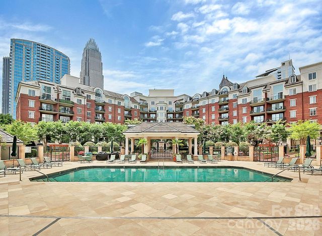 300 W 5th Street 609, Charlotte, NC 28202