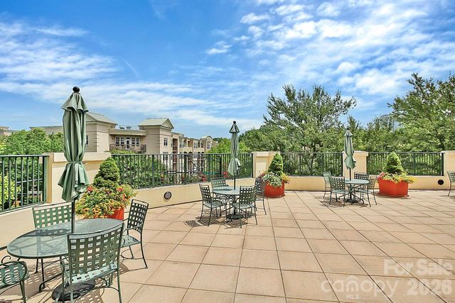 300 W 5th Street 609, Charlotte, NC 28202