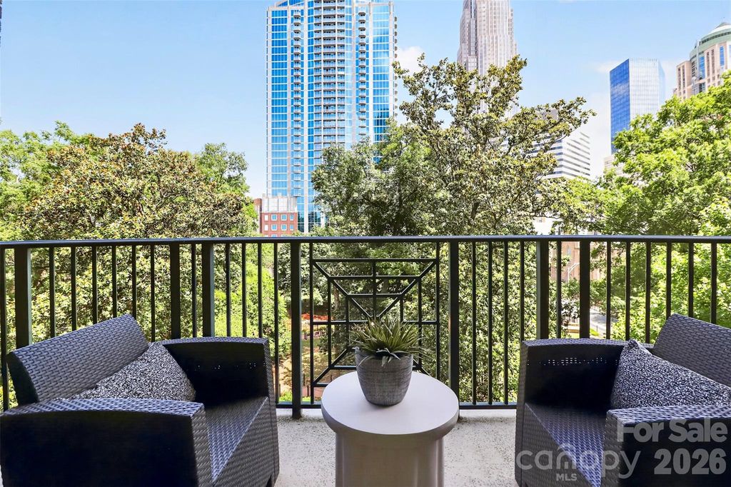 300 W 5th Street 609, Charlotte, NC 28202