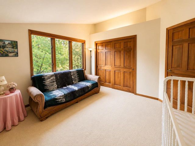 1868 Cypress DRIVE, Grafton, WI 53024