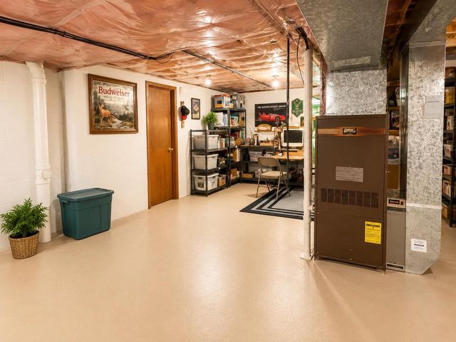 1868 Cypress DRIVE, Grafton, WI 53024
