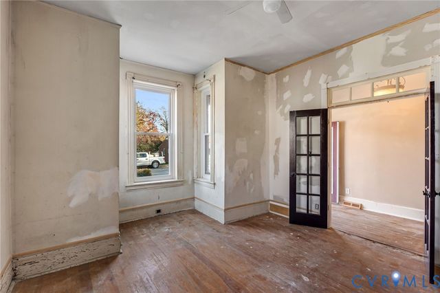 302 College Ave, Blackstone, VA 23824