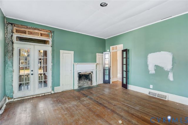 302 College Ave, Blackstone, VA 23824