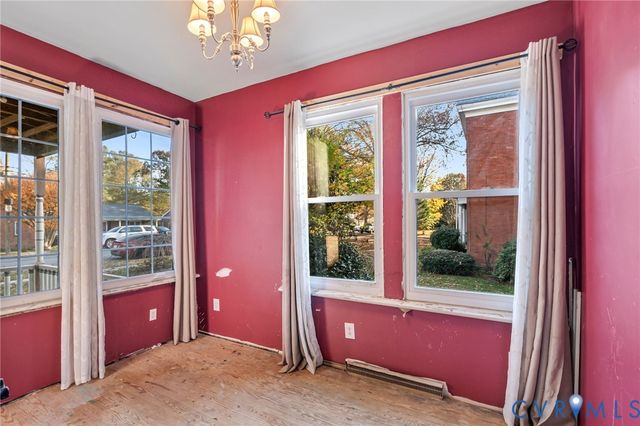 302 College Ave, Blackstone, VA 23824