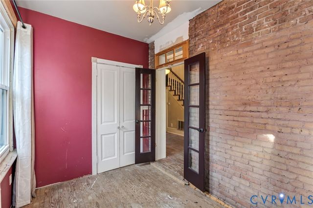 302 College Ave, Blackstone, VA 23824