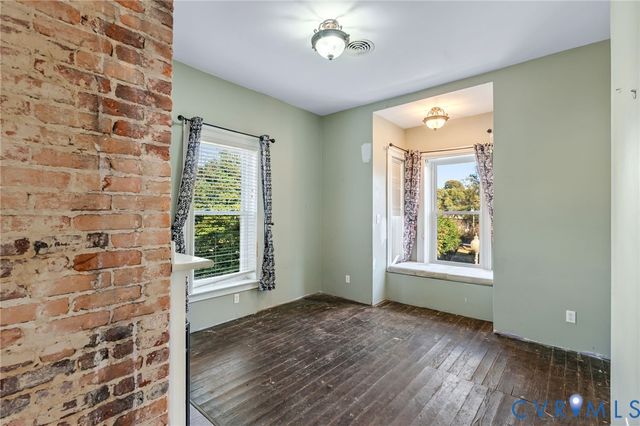 302 College Ave, Blackstone, VA 23824