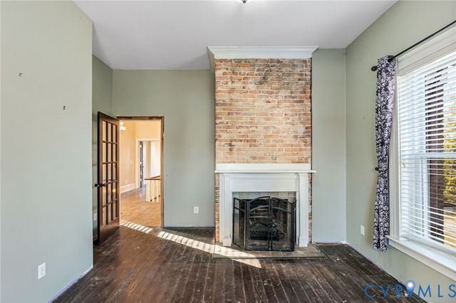 302 College Ave, Blackstone, VA 23824