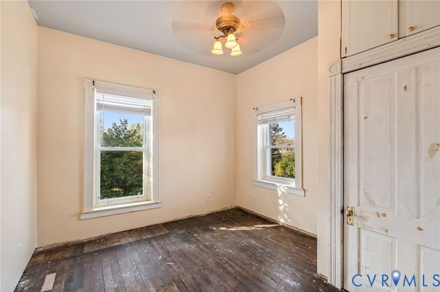 302 College Ave, Blackstone, VA 23824