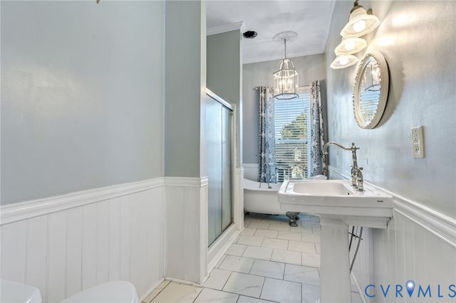 302 College Ave, Blackstone, VA 23824