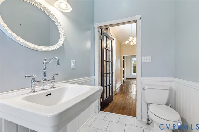 302 College Ave, Blackstone, VA 23824