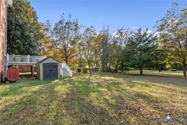 302 College Ave, Blackstone, VA 23824