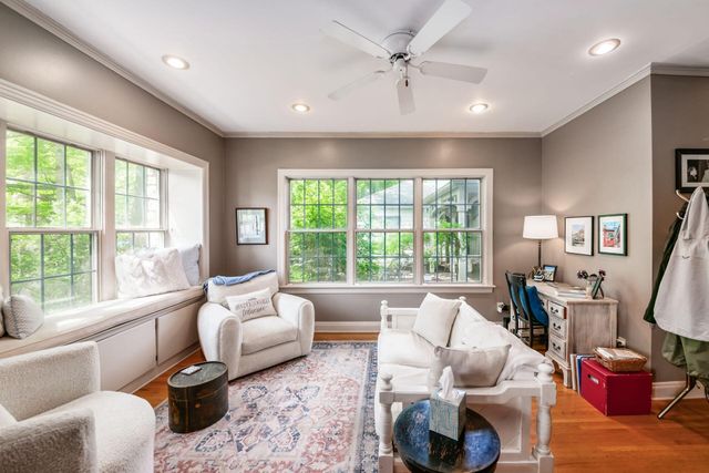 256 Montrose Way, Columbus, OH 43214