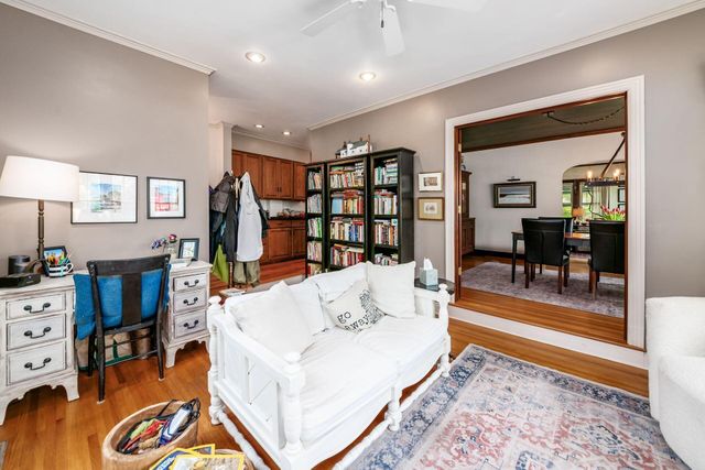 256 Montrose Way, Columbus, OH 43214