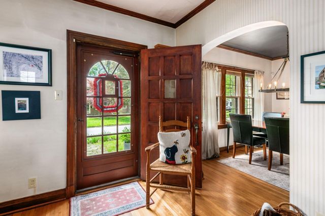 256 Montrose Way, Columbus, OH 43214