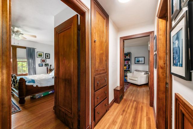 256 Montrose Way, Columbus, OH 43214