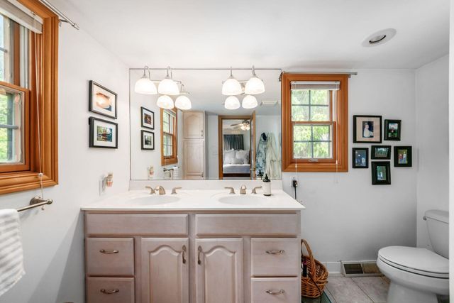 256 Montrose Way, Columbus, OH 43214